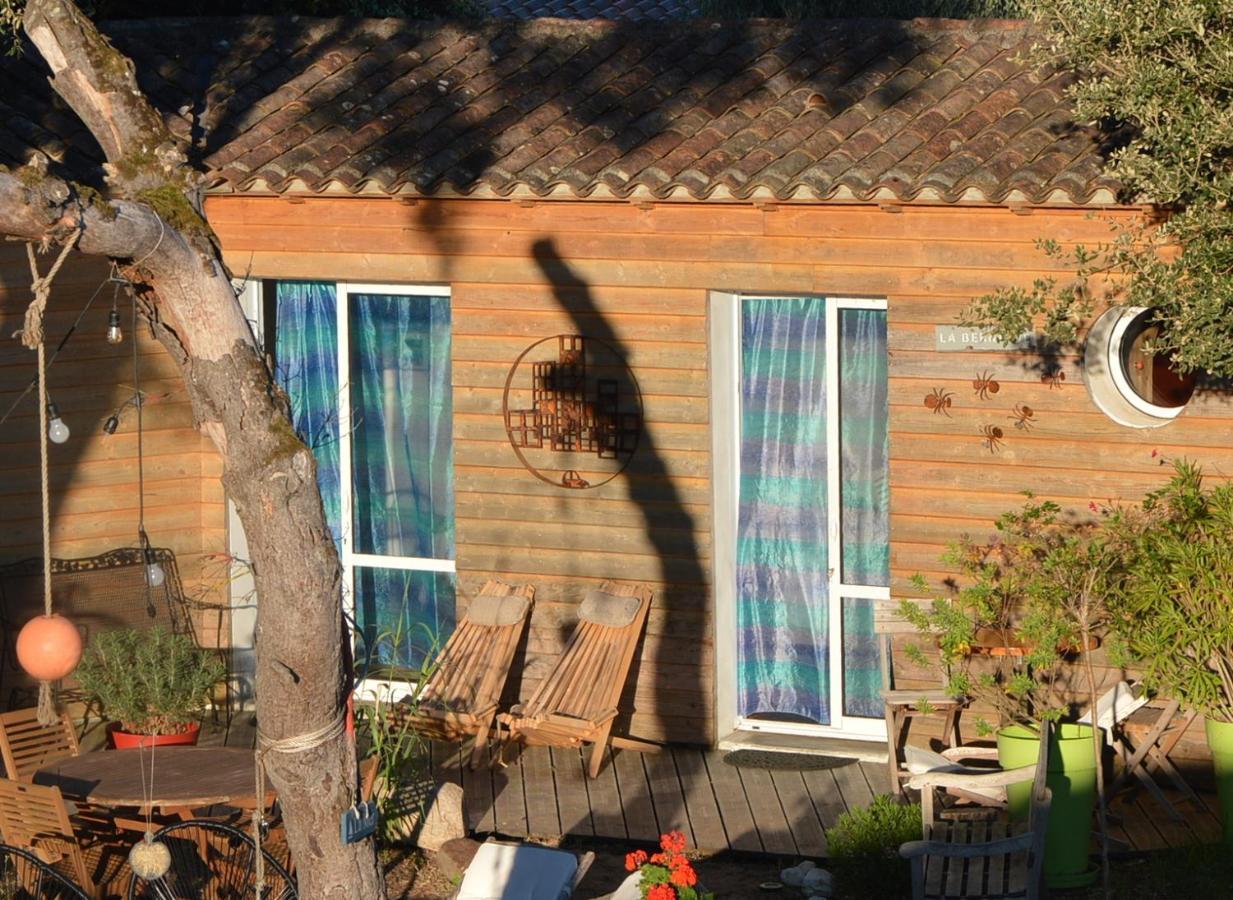 Les Chenes Bleus Bed and Breakfast Sainte-Marie-de-Ré Exteriör bild