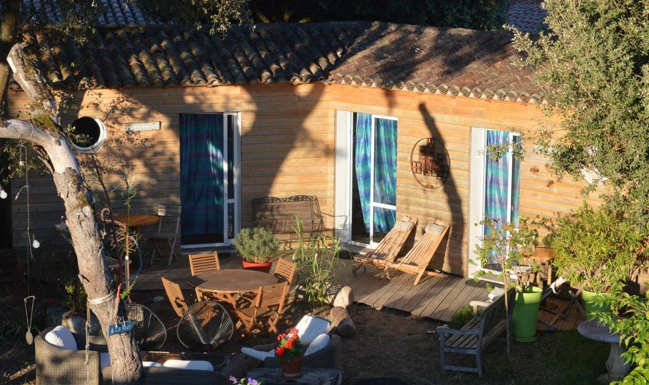 Les Chenes Bleus Bed and Breakfast Sainte-Marie-de-Ré Exteriör bild